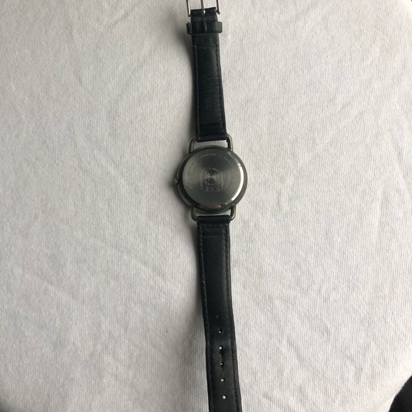 Unique Womens Fossil Watch Rare Hard to Find Japan Movement Quartz *Runs Great!* - Picture 4 of 5